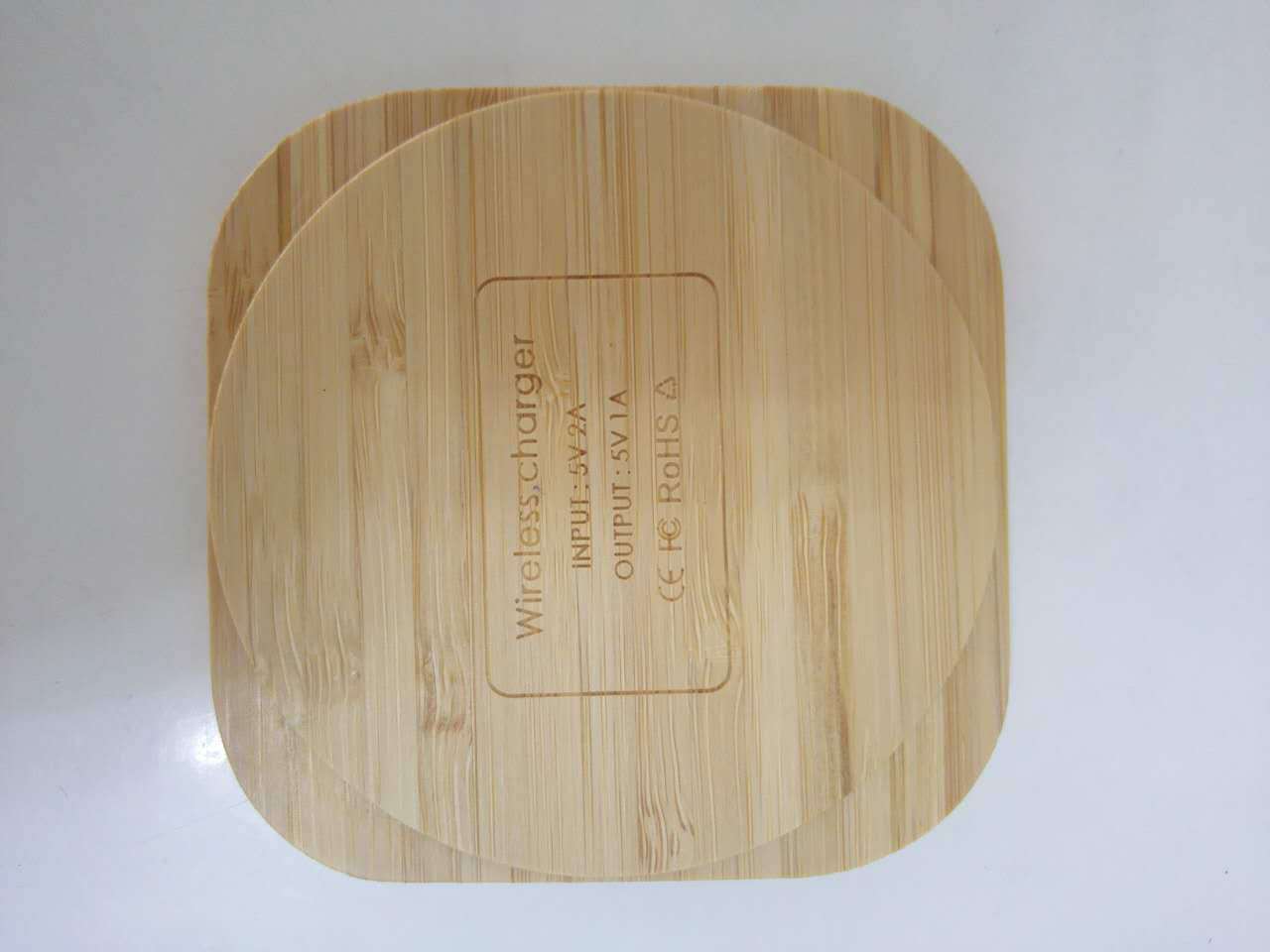 Wooden Bamboo 5W Wireless Charger Wooden Bamboo 5W Wireless Charger